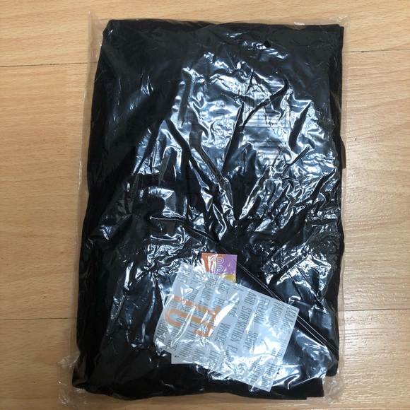 Lularoe Black Leggings Tall&Curvy TC - Picture 2 of 2